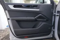 Porsche Cayenne din 2024 cu 19.000 km - oferta POR221235 - foto 45
