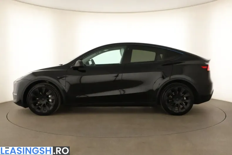 Tesla Model Y din 2023 cu 33.557 km - oferta TES221237 - foto 3