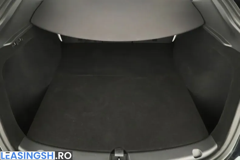 Tesla Model Y din 2023 cu 33.557 km - oferta TES221237 - foto 11