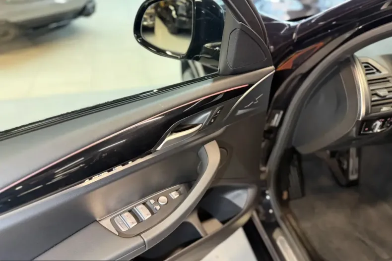 BMW X4 (Seria X) din 2024 cu 24.841 km - oferta BMW221240 - foto 17