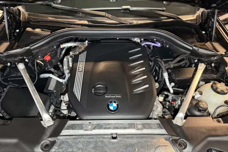 BMW X4 (Seria X) din 2024 cu 24.841 km - oferta BMW221240 - foto 18