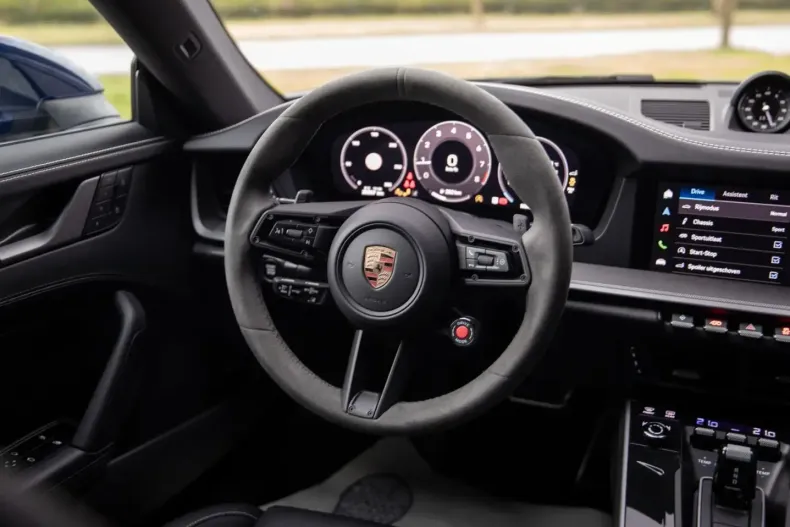 Porsche 992 din 2024 cu 19.900 km - oferta POR221245 - foto 38