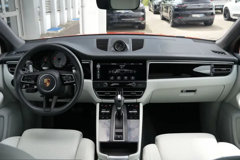 Porsche Macan din 2022 cu 79.000 km - oferta POR221249 - foto 4