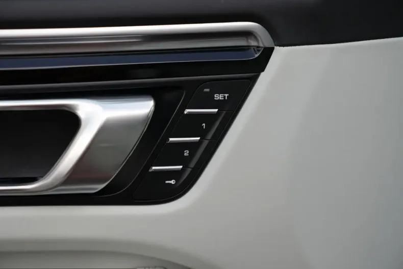 Porsche Macan din 2022 cu 79.000 km - oferta POR221249 - foto 34