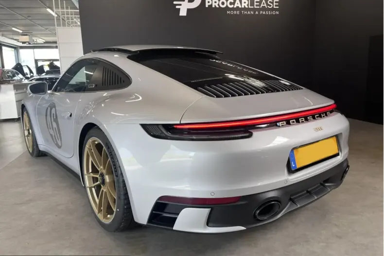 Porsche 992 din 2023 cu 4.300 km - oferta POR221251 - foto 2