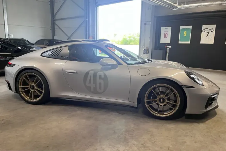 Porsche 992 din 2023 cu 4.300 km - oferta POR221251 - foto 23