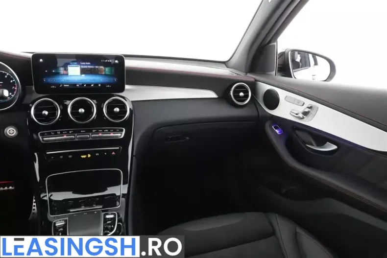 Mercedes-Benz GLC 43 AMG (Clasa GLC) din 2021 cu 14.200 km - oferta MER221252 - foto 12
