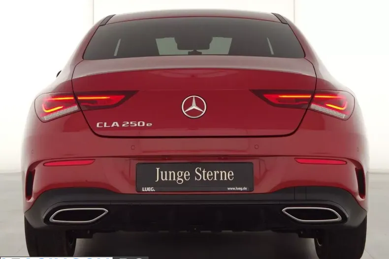 Mercedes-Benz CLA 250 (Clasa CLA) din 2021 cu 12.400 km - oferta MER221254 - foto 5