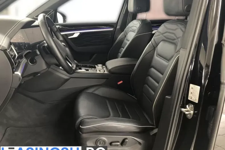 Volkswagen Touareg din 2021 cu 27.368 km - oferta VOL221256 - foto 12