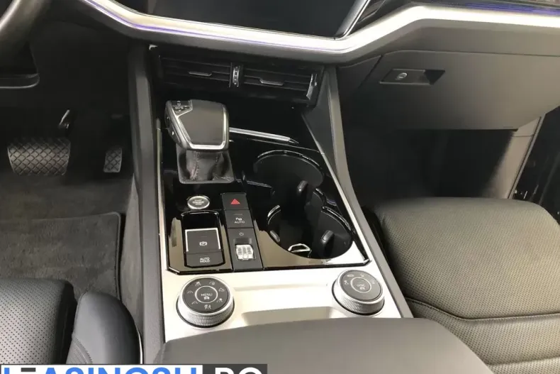 Volkswagen Touareg din 2021 cu 27.368 km - oferta VOL221256 - foto 14
