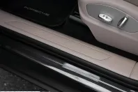 Porsche Macan din 2021 cu 26.542 km - oferta POR221257 - foto 12