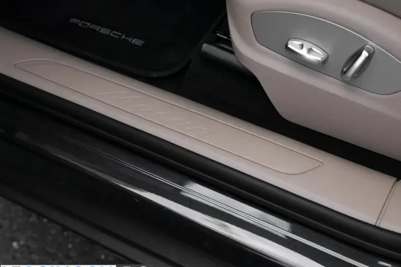 Porsche Macan din 2021 cu 26.542 km - oferta POR221257 - foto 12