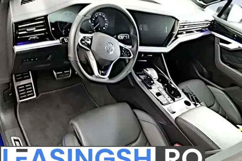 Volkswagen Touareg din 2021 cu 25.268 km - oferta VOL221258 - foto 3
