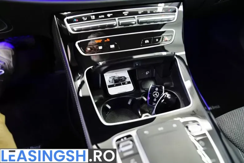 Mercedes-Benz E 300 (Clasa E) din 2021 cu 6.548 km - oferta MER221260 - foto 12