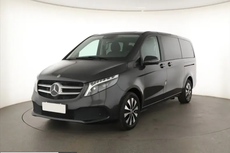 Mercedes-Benz V 250 (Clasa V) din 2023 cu 32.355 km - oferta MER221266 - foto 2