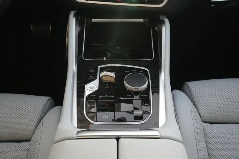 BMW X6 (Seria X) din 2024 cu 14.000 km - oferta BMW221267 - foto 20