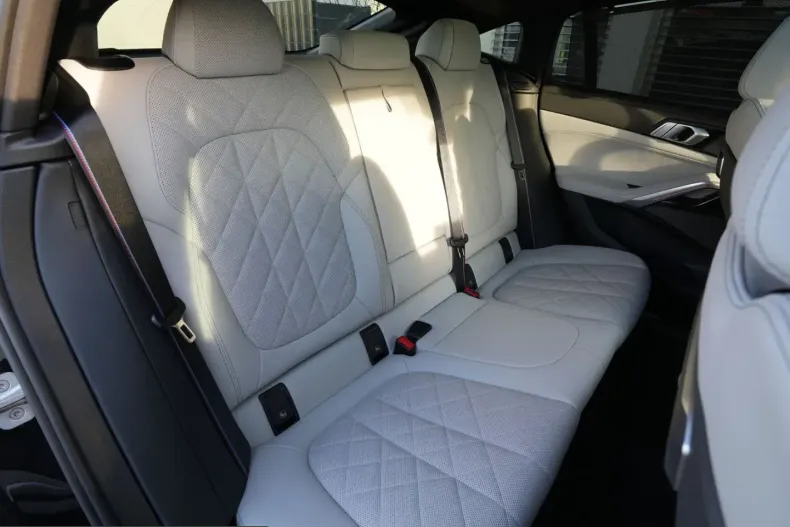 BMW X6 (Seria X) din 2024 cu 14.000 km - oferta BMW221267 - foto 33
