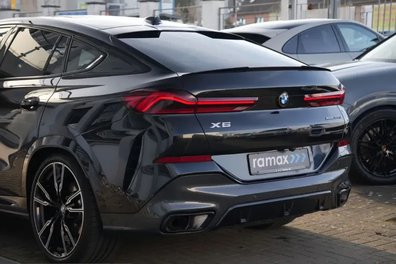 BMW X6 (Seria X) din 2024 cu 14.000 km - oferta BMW221267 - foto 46
