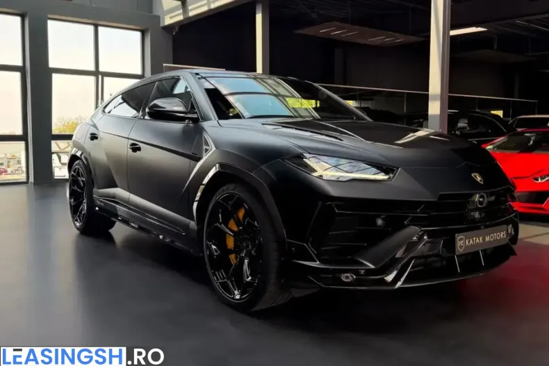 Lamborghini Urus din 2025 cu 6.111 km - oferta LAM221269 - foto 1