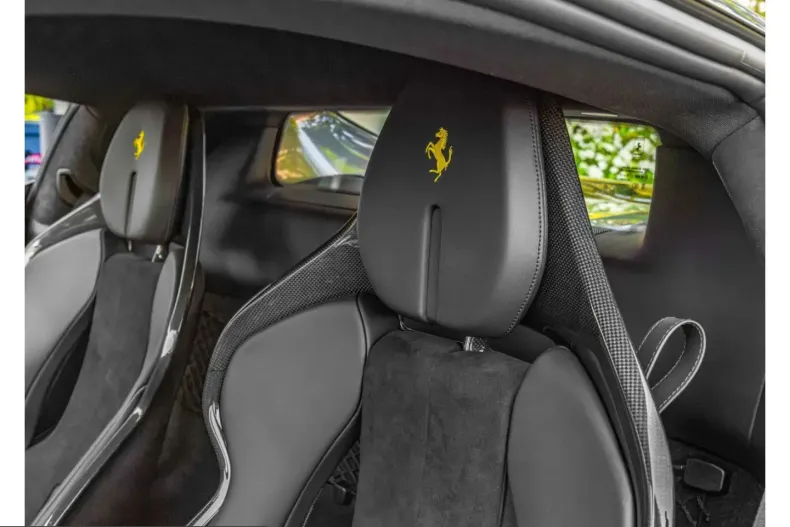 Ferrari 296 GTB din 2023 cu 3.500 km - oferta FER221274 - foto 2