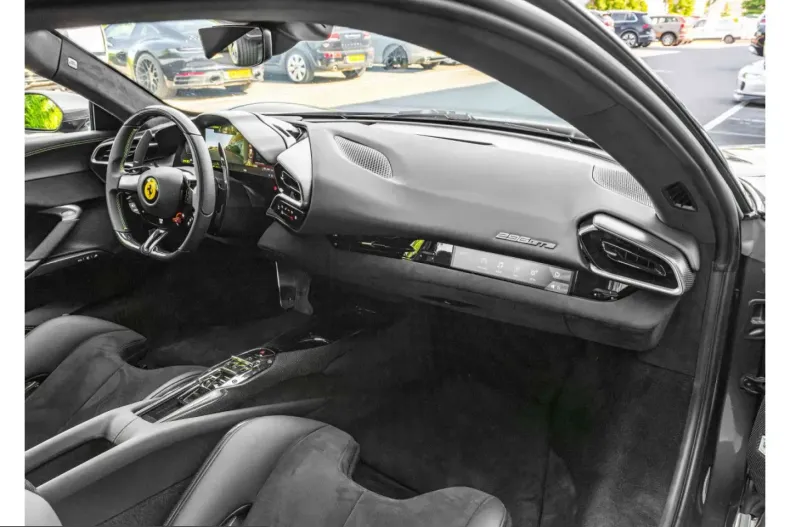 Ferrari 296 GTB din 2023 cu 3.500 km - oferta FER221274 - foto 15