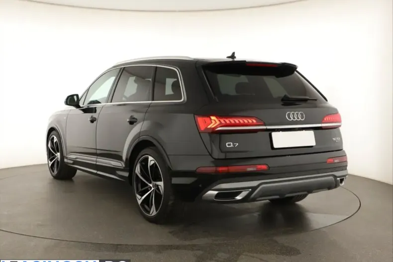 Audi Q7 din 2023 cu 22.145 km - oferta AUD221277 - foto 4