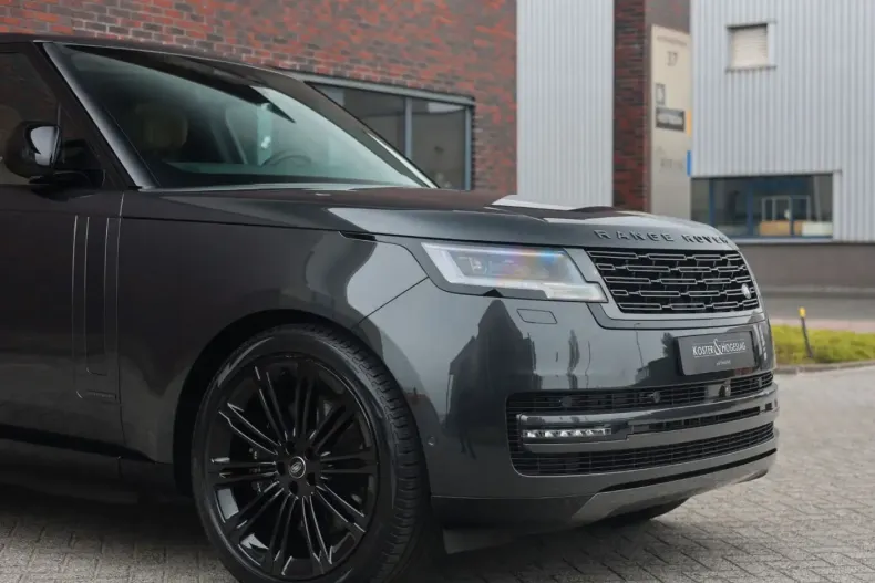 Land Rover Range Rover din 2024 cu 29.899 km - oferta LAN221280 - foto 8