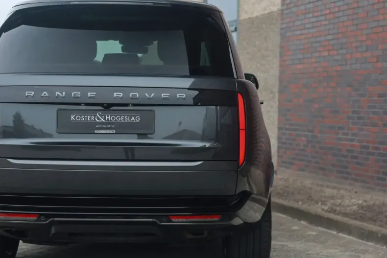 Land Rover Range Rover din 2024 cu 29.899 km - oferta LAN221280 - foto 13