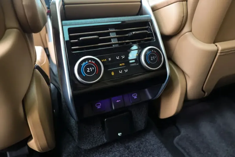 Land Rover Range Rover din 2024 cu 29.899 km - oferta LAN221280 - foto 30