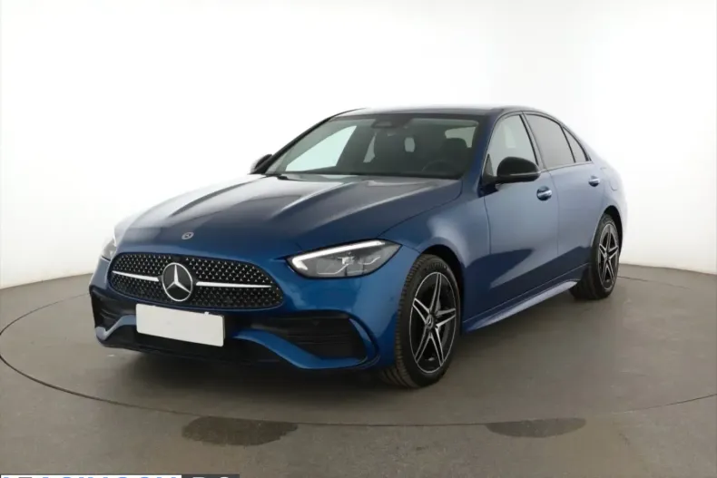 Mercedes-Benz C 300 (Clasa C) din 2023 cu 30.975 km - oferta MER221282 - foto 2