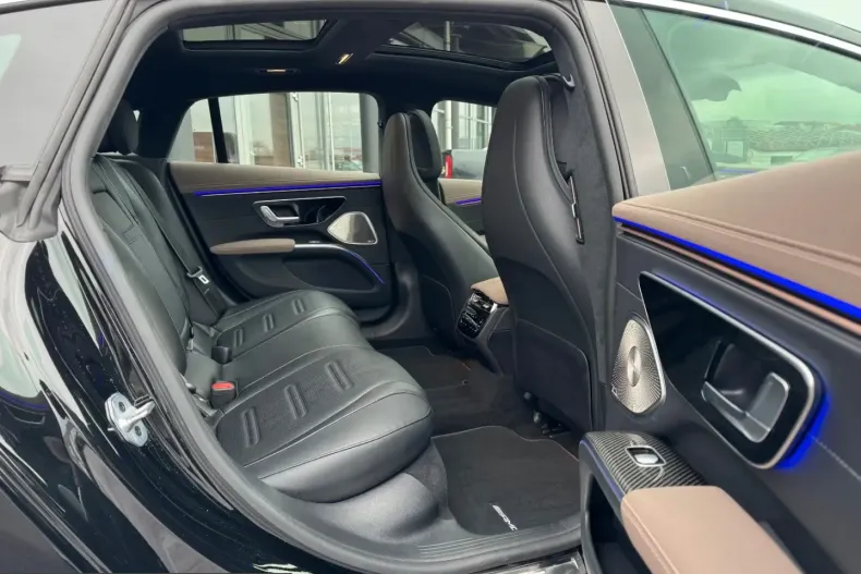 Mercedes-Benz EQS din 2023 cu 48.190 km - oferta MER221285 - foto 11