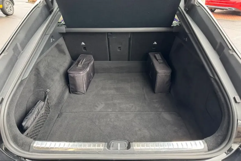 Mercedes-Benz EQS din 2023 cu 48.190 km - oferta MER221285 - foto 12