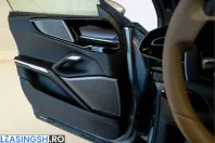Ferrari Purosangue din 2024 cu 7.500 km - oferta FER221286 - foto 6
