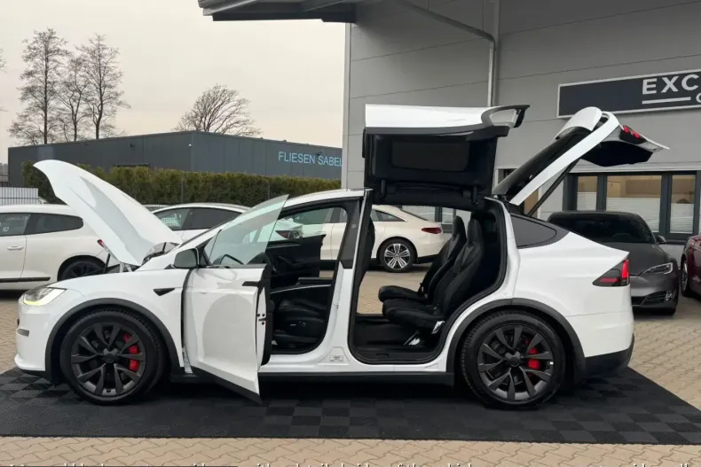 Tesla Model X din 2023 cu 72.444 km - oferta TES221290 - foto 7