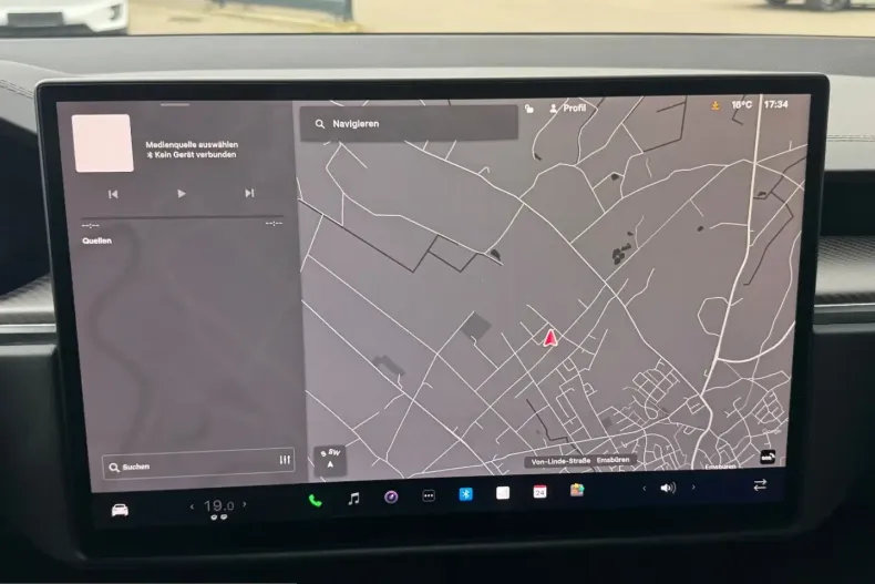 Tesla Model X din 2023 cu 72.444 km - oferta TES221290 - foto 24