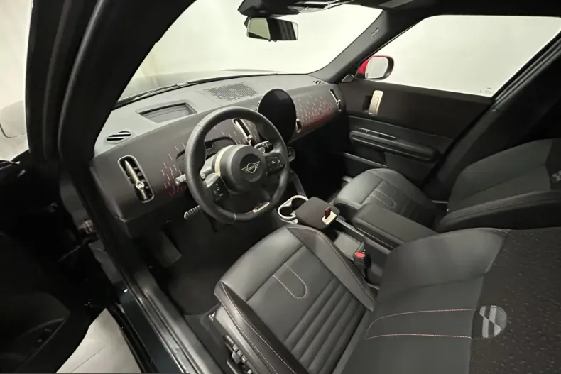 MINI John Cooper Works Countryman din 2024 cu 37.000 km - oferta MIN221298 - foto 29