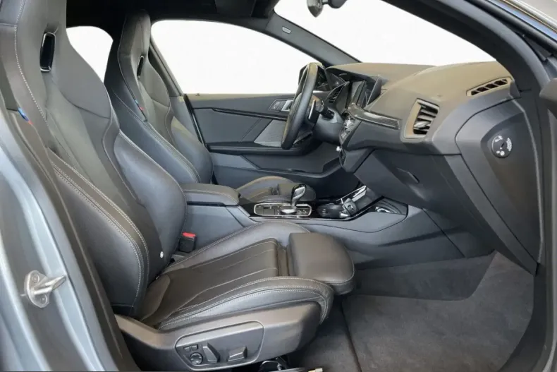 BMW M235 (Seria 2) din 2025 cu 23.249 km - oferta BMW221305 - foto 12