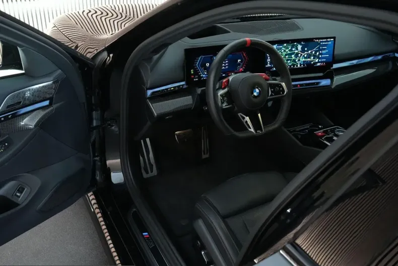 BMW M5 (Seria 5) din 2025 cu 17.946 km - oferta BMW221316 - foto 8