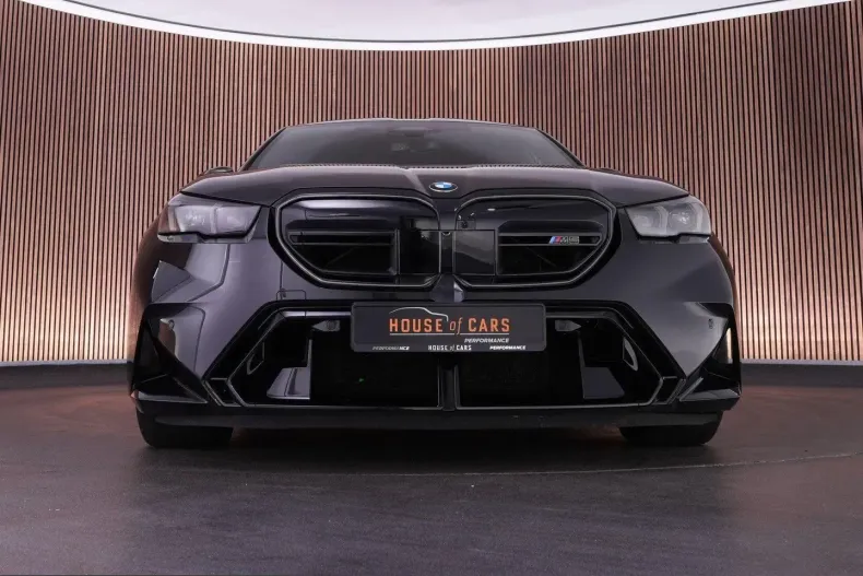 BMW M5 (Seria 5) din 2025 cu 17.946 km - oferta BMW221316 - foto 36