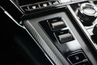 Aston Martin V8 Vantage din 2025 cu 9.370 km - oferta AST221317 - foto 38
