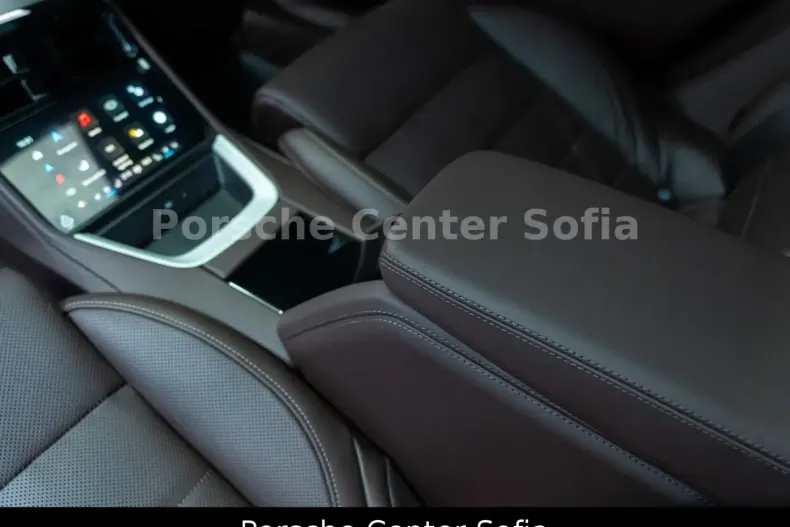 Porsche Panamera din 2025 cu 5.100 km - oferta POR221318 - foto 25