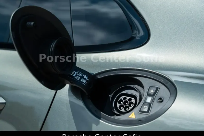 Porsche Panamera din 2025 cu 5.100 km - oferta POR221318 - foto 40