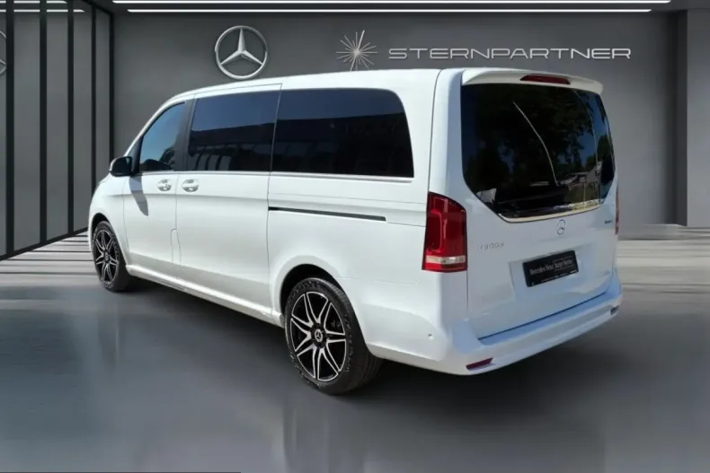 Mercedes-Benz V 300 (Clasa V) din 2023 cu 38.502 km - oferta MER221321 - foto 8