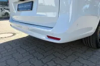 Mercedes-Benz V 300 (Clasa V) din 2023 cu 38.502 km - oferta MER221321 - foto 11
