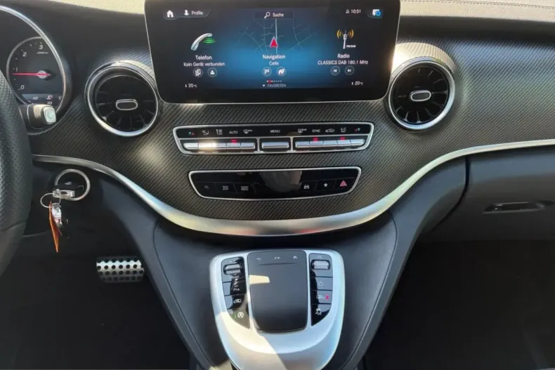 Mercedes-Benz V 300 (Clasa V) din 2023 cu 38.502 km - oferta MER221321 - foto 15