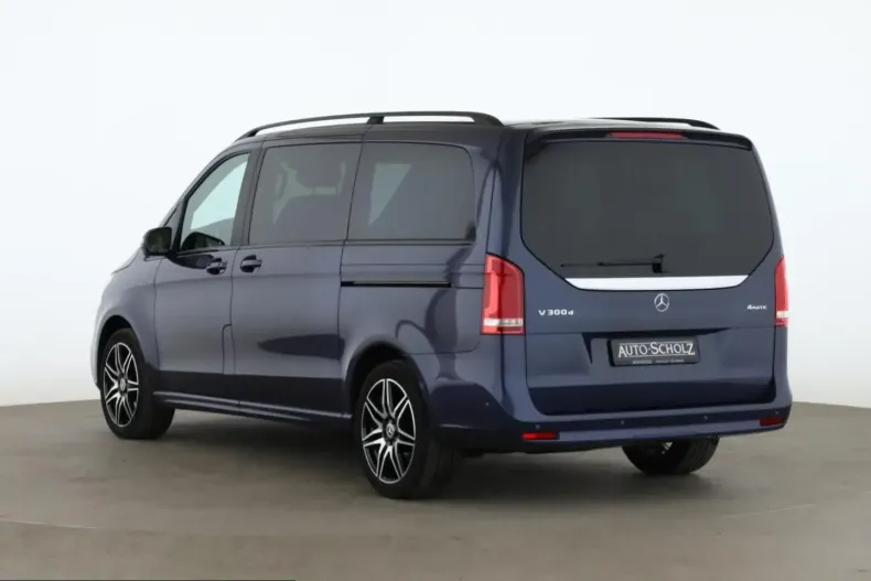 Mercedes-Benz V 300 (Clasa V) din 2023 cu 46.820 km - oferta MER221322 - foto 4