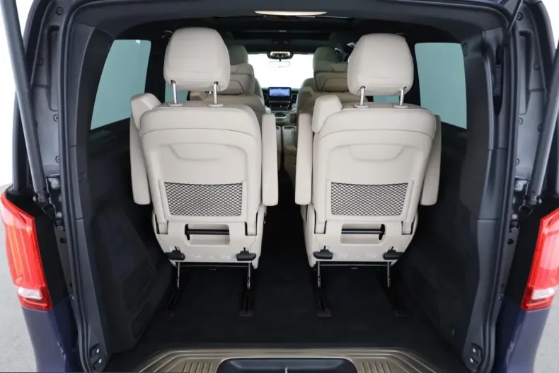 Mercedes-Benz V 300 (Clasa V) din 2023 cu 46.820 km - oferta MER221322 - foto 13