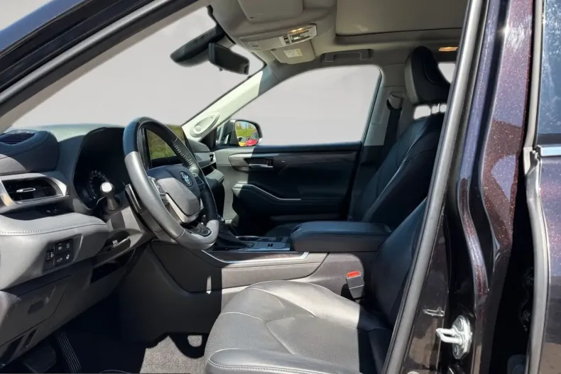 Toyota Highlander din 2022 cu 92.200 km - oferta TOY221326 - foto 7