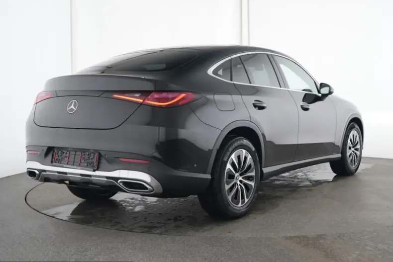 Mercedes-Benz GLC 220 (Clasa GLC) din 2025 cu 22.400 km - oferta MER221354 - foto 3