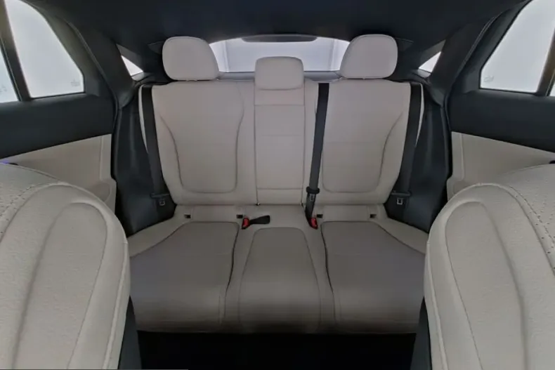 Mercedes-Benz GLC 220 (Clasa GLC) din 2025 cu 22.400 km - oferta MER221354 - foto 9